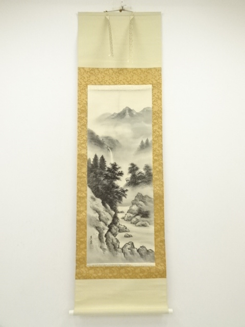 道具 ] - 道具 美象筆 水墨山水 肉筆絹本掛軸（保護箱） | ネット